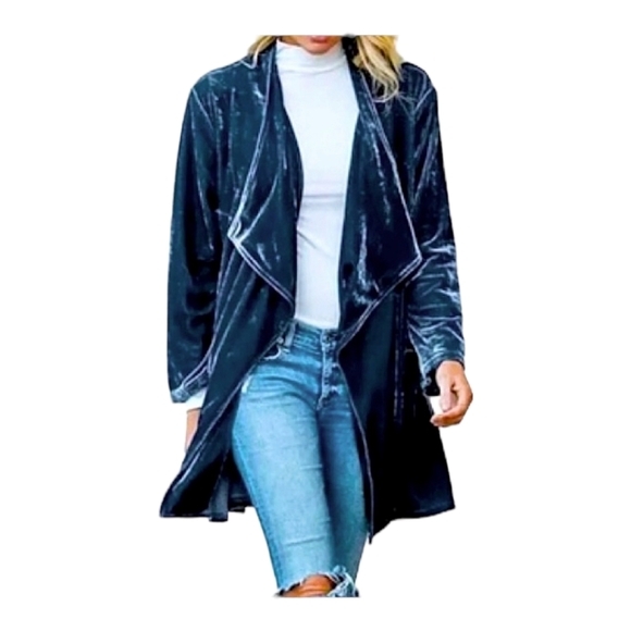 Boutique Brand Sweaters - Elegant Velvet Cardigan in Navy Blue